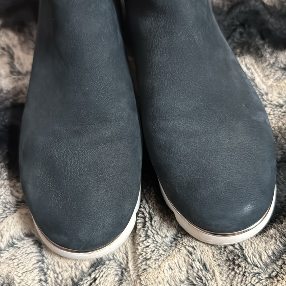 ALEX MARIE Wedge Ankle Boots — 4 Feature Technology — 7.5 - Picture 5 of 9